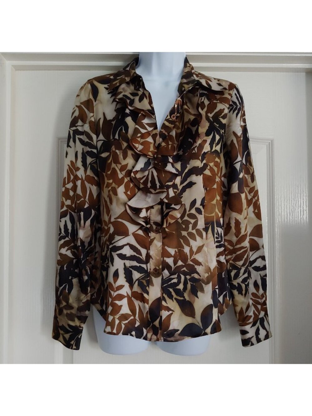 Lafayette 148 Silk Button Shirt Ruffle Office Wear Business Elevated 2